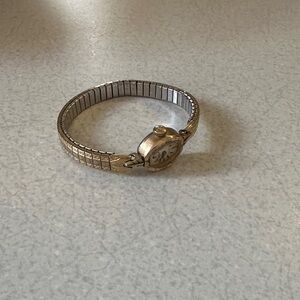 Gold Vintage Stretch Band Watch